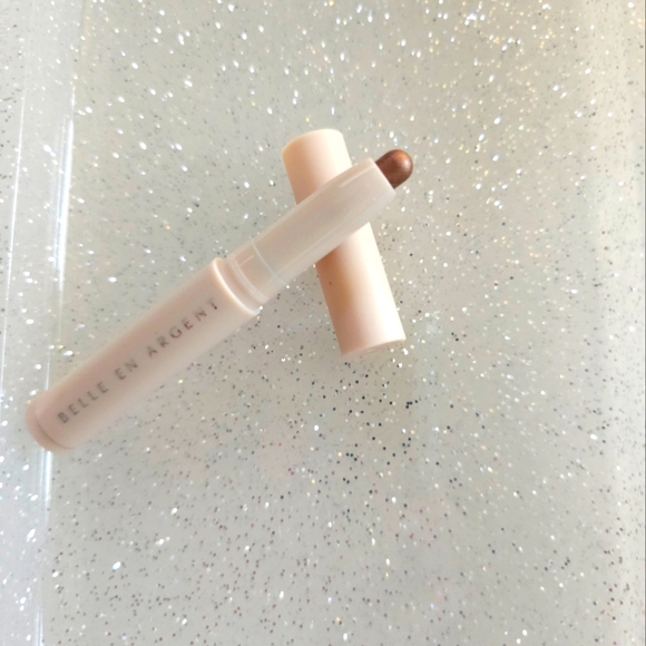 Belle En Argent Eyeshadow Stick - Picture 1 of 3